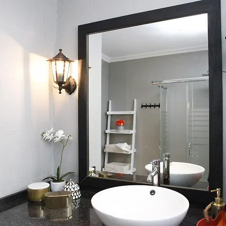 Principe Real Pearl شقة